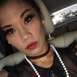 Meet your Posher, Monique